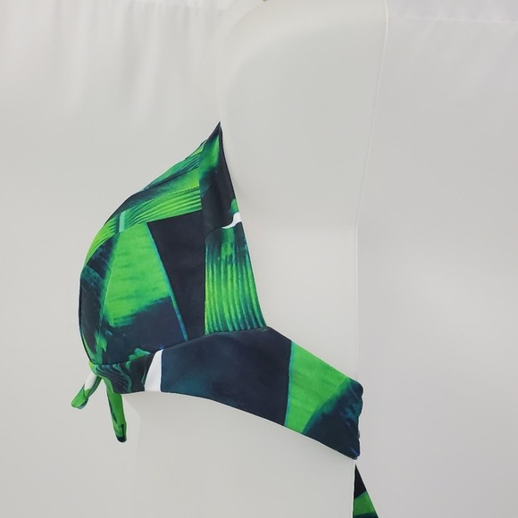 Cocoship banana leaf tropical print bikini top - Picture 5 of 10